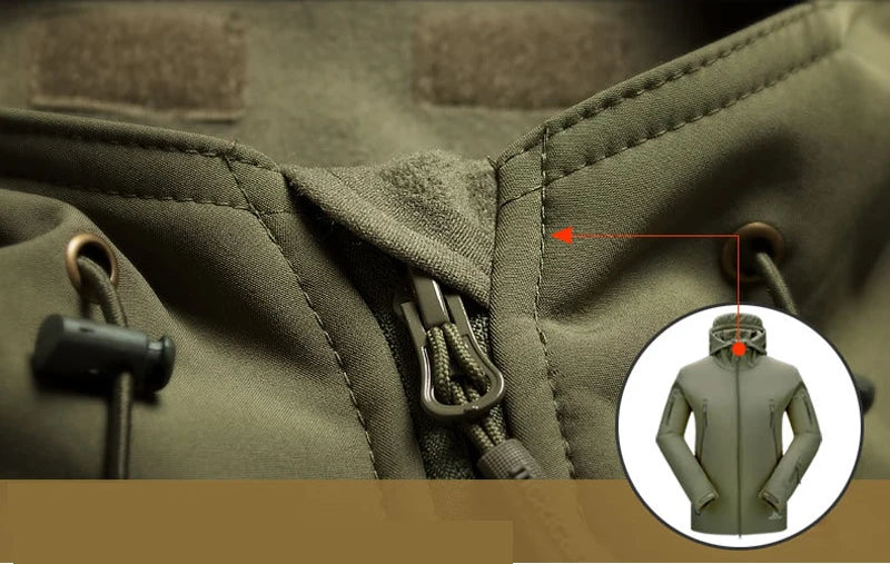Veste de randonnée homme softshell militaire à capuche, coupe-vent